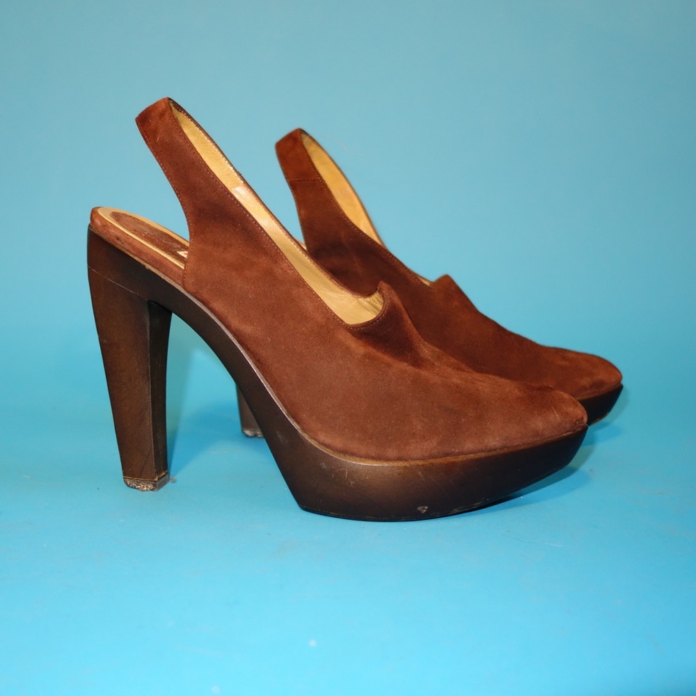 MARNI suede pumps